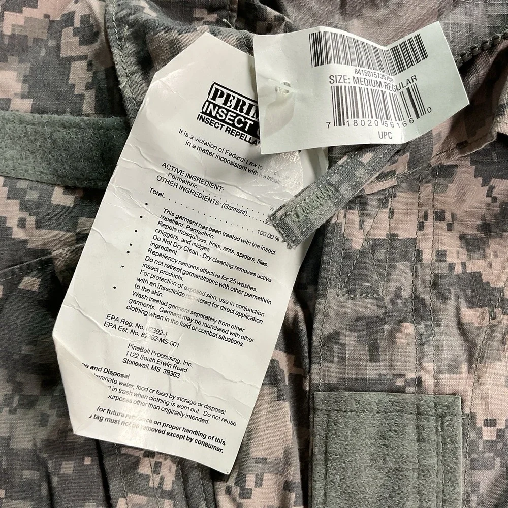 NWT ARMY Combat Uniform (ACU) Coat Flame Resistant Insect Guard Size Mediium Reg